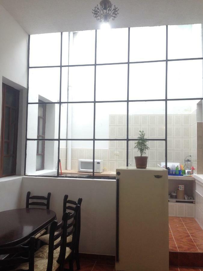 Guesthouse Nelson Quito Esterno foto